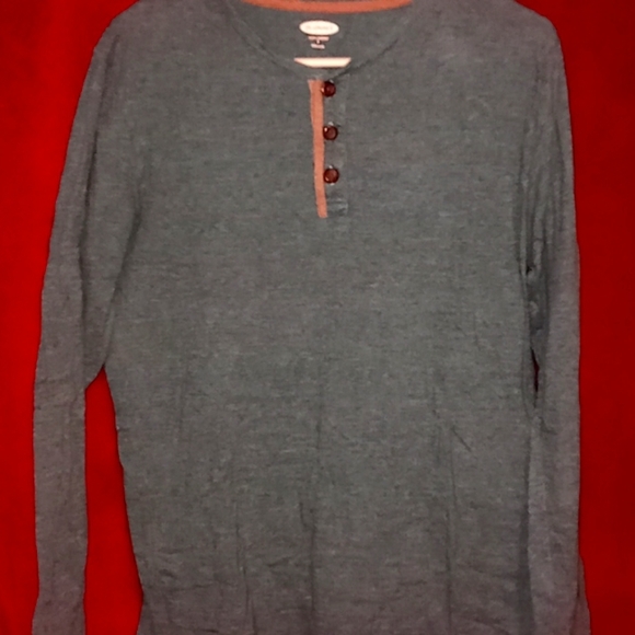Bundle old navy long sleeve tees - Picture 3 of 5